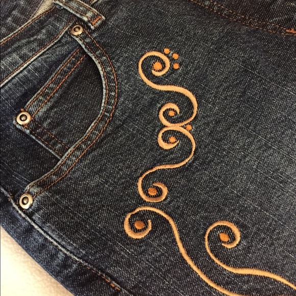 Westbound Ladies Embroidered Jeans - Picture 2 of 8